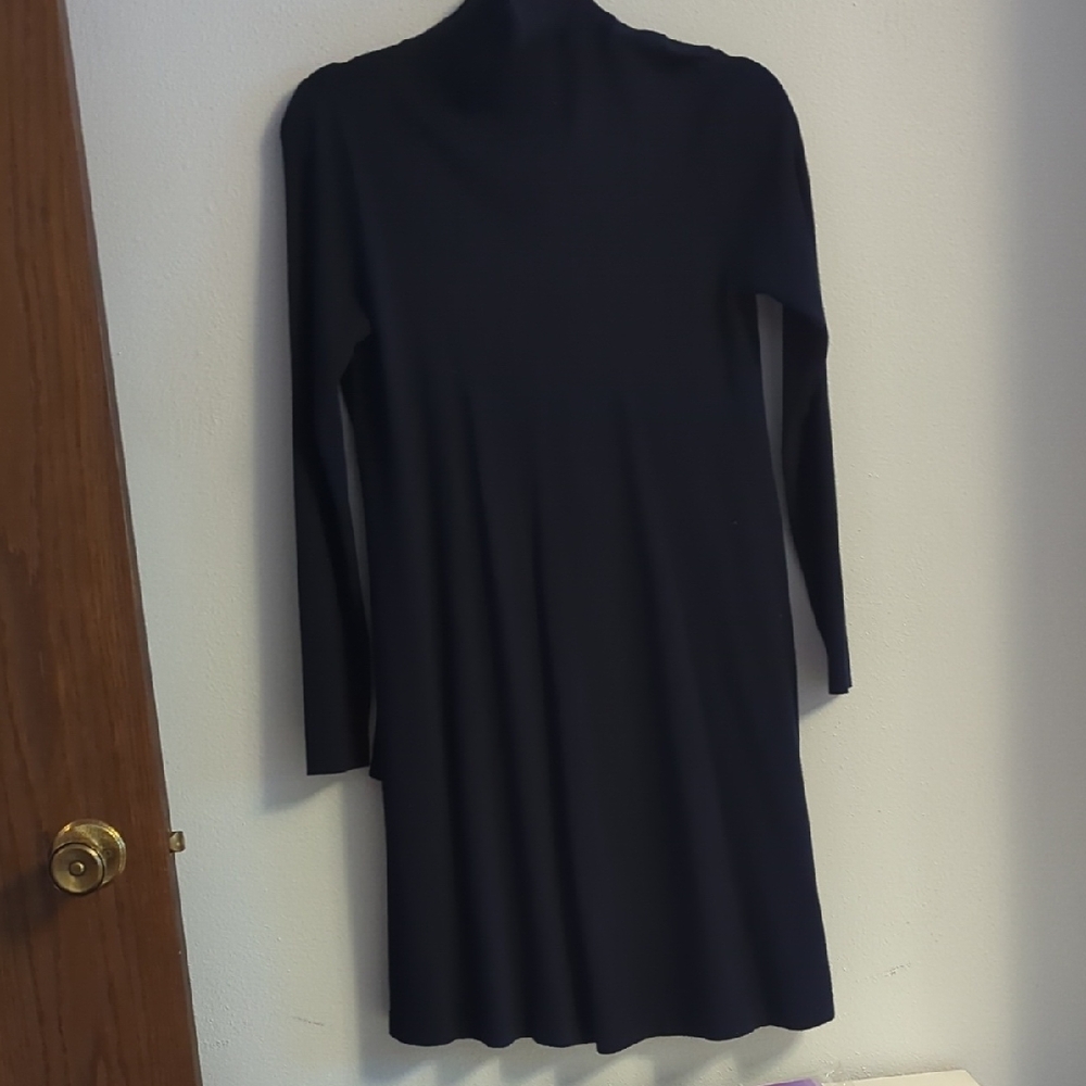 Elegant Black Long Sleeve Dress